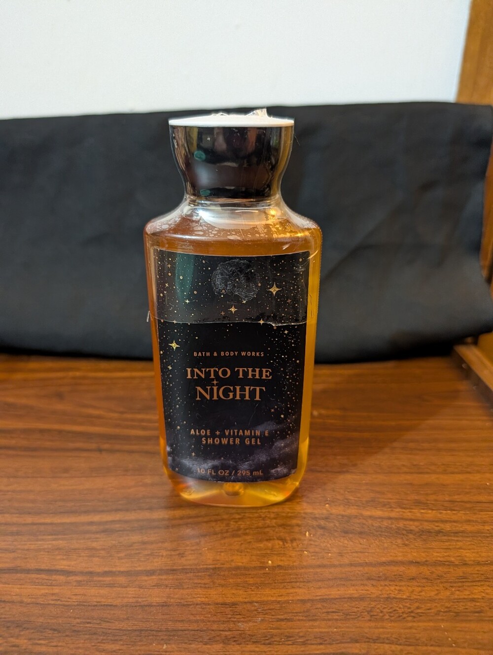 Bath & Body Works Into The Night Shower Gel.